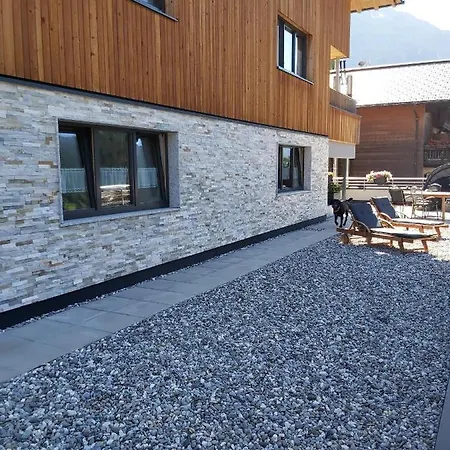 Vallüla Montafon Apartman *