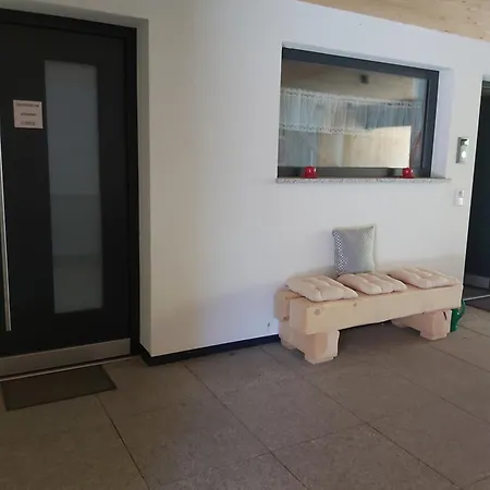 Valluela Montafon 公寓